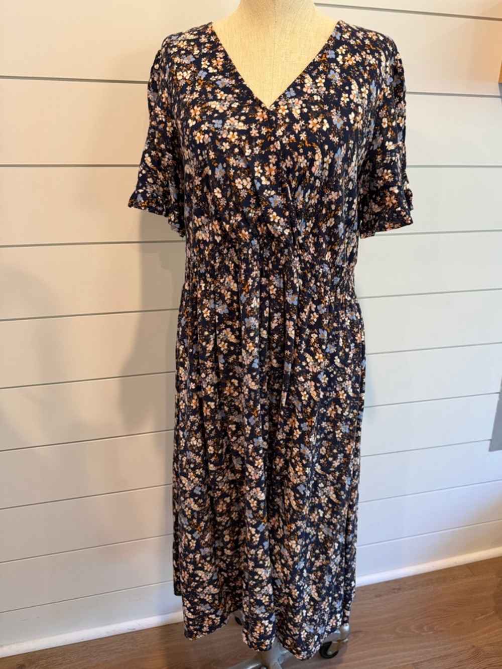Luxology Navy Floral Wrap-Style Midi Dress